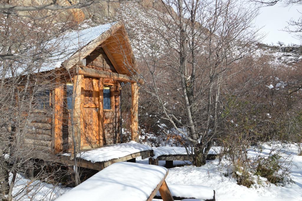 Camping Rio De Las Vueltas El Chalten Exterior photo